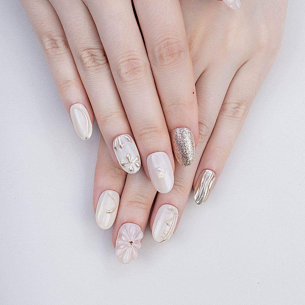 High Quality 10pcs Handmade 3D Short Acrylic Gel Press Nails Elegant Pearl Shell & Silver Design Private Label False Nails