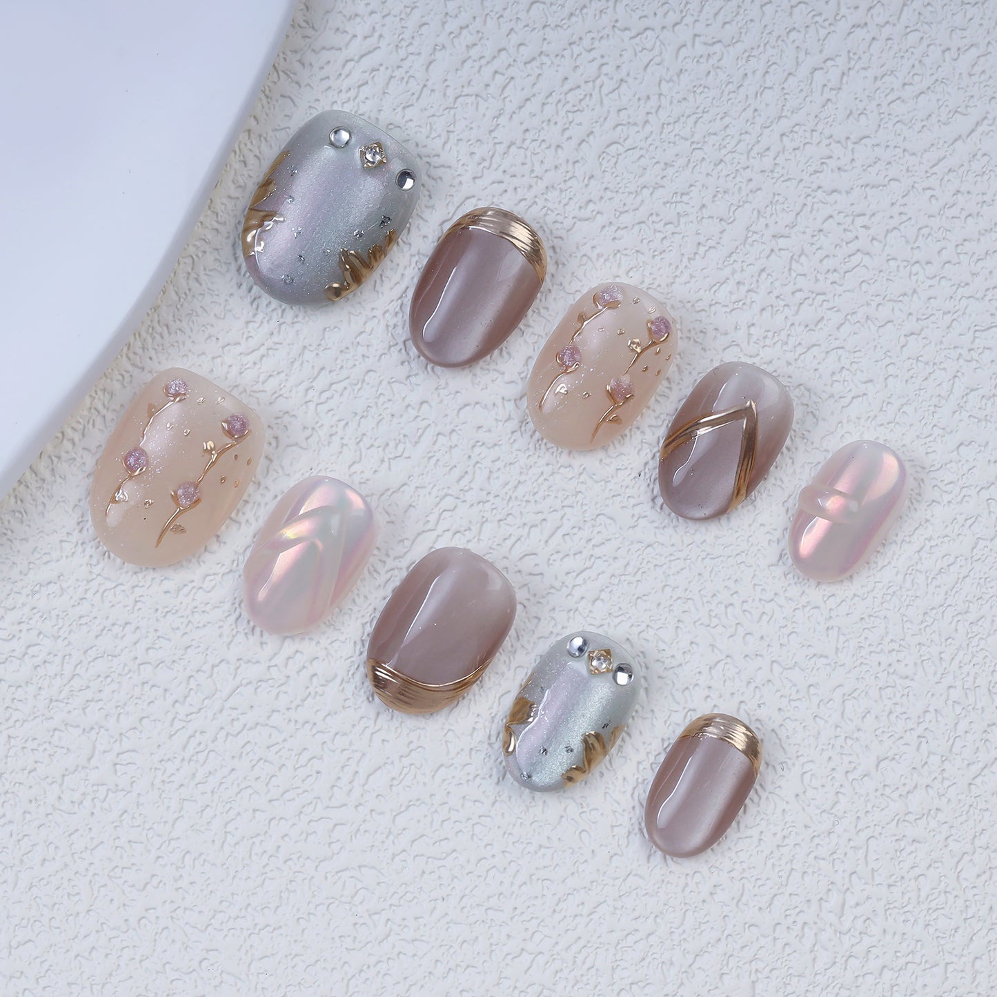 New Arrival Handmade Squoval Press-On Nails Shiny Platinum Cat Eye Design Custom for Fingers Glue