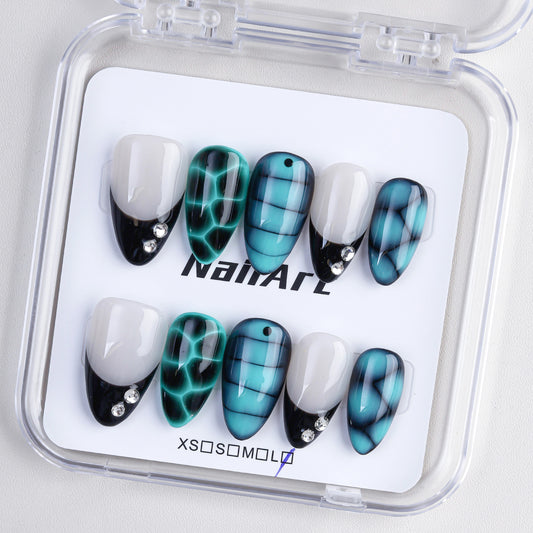 French Handmade Press Fake Nails Green Snake Pattern Reusable False Fingernails with Rhinestone Wholesale Artificial Nails