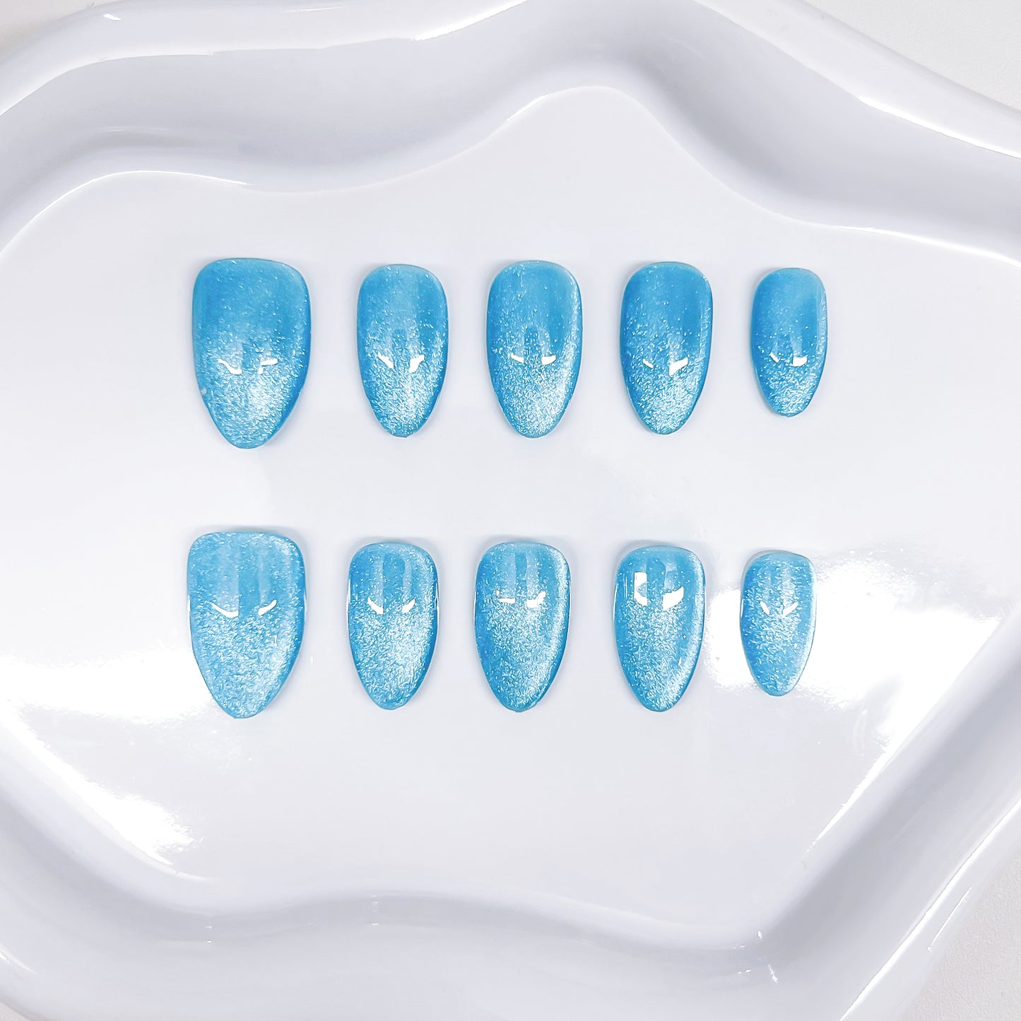 Multi-color Cats Eye Short Almond Handmade Press on Nails 10 Pcs High Quality Wholesale Reusable False Nails with Glue