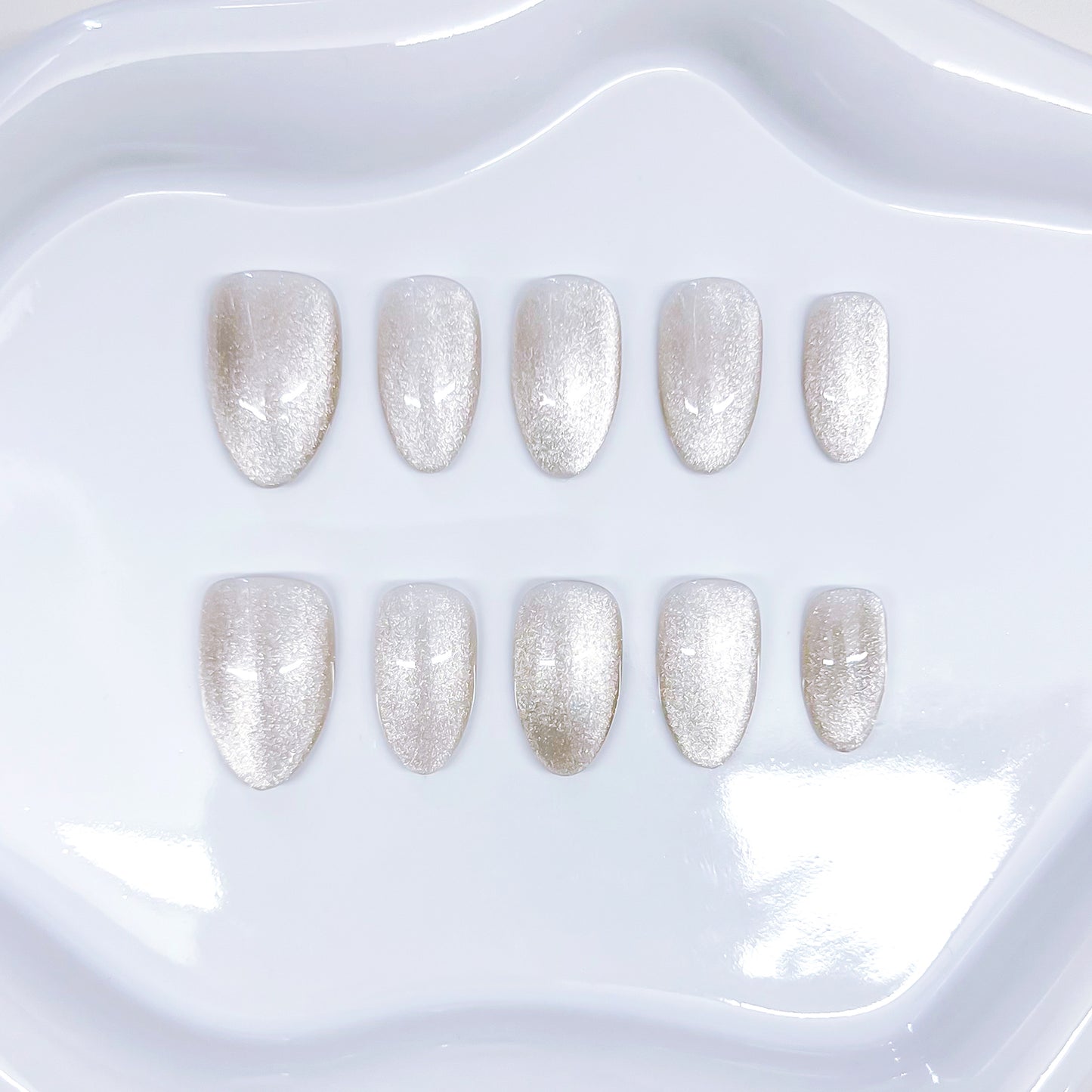 Multi-color Cats Eye Short Almond Handmade Press on Nails 10 Pcs High Quality Wholesale Reusable False Nails with Glue