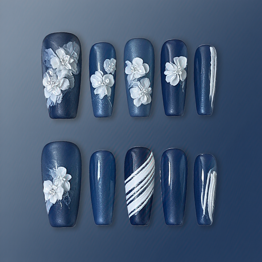Almond - Customized Nail Art