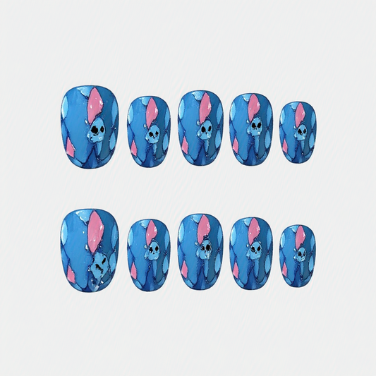 Oval - Customized Nail Art