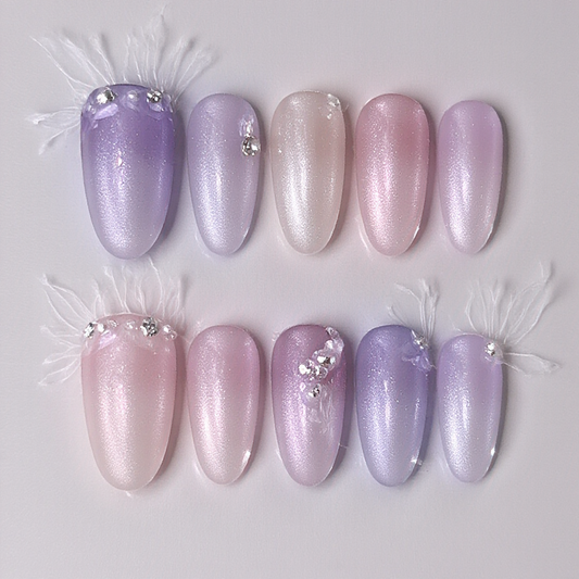 Oval - Customized Nail Art