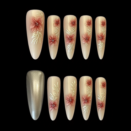 Stiletto - Customized Nail Art