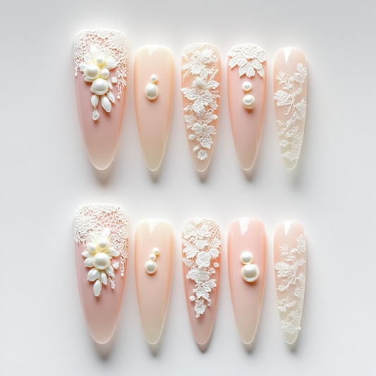 Stiletto - Customized Nail Art