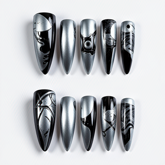 Stiletto - Customized Nail Art